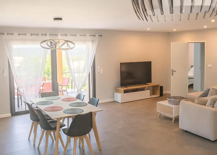 2 A Vecchio Будинок відпочинку Порто-Веккіо